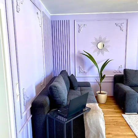 Apartment Leon Art